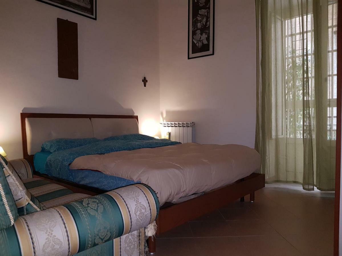 Ai Baretti B&B Nápoly Kültér fotó